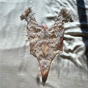 NWT Victoria’s Secret Dream Angels Bodysuit FESTIVAL BRIDAL